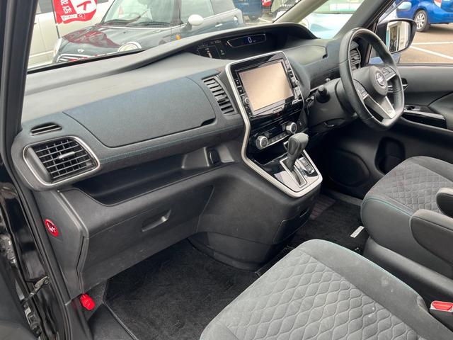 �O���[�u�{�b�N�X��R���\�[���ȂǁA�L�Y�Ȃǂ������A�����Y��ȏ�Ԃł��I