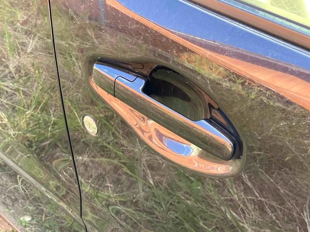 ワゴンＲ ハイブリッドＦＸ　キーレスエントリー　アイドリングストップ　電動格納ミラー　シートヒーター　ベンチシート　ＣＶＴ　盗難防止システム　ＡＢＳ　ＥＳＣ　ＣＤ　ミュージックプレイヤー接続可　衝突安全ボディ　エアコン（25枚目）