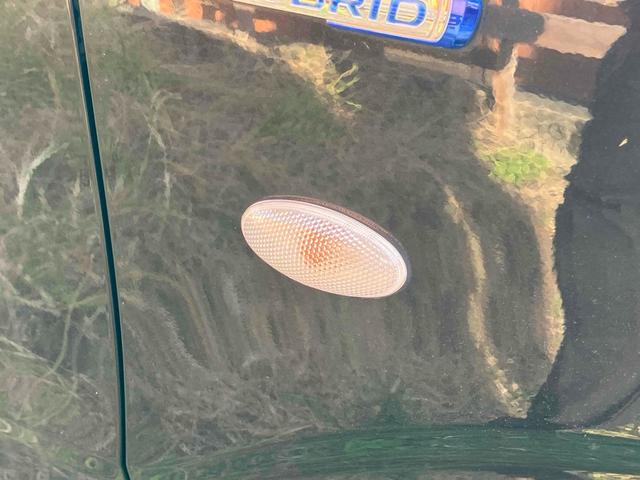 ワゴンＲ ハイブリッドＦＸ　キーレスエントリー　アイドリングストップ　電動格納ミラー　シートヒーター　ベンチシート　ＣＶＴ　盗難防止システム　ＡＢＳ　ＥＳＣ　ＣＤ　ミュージックプレイヤー接続可　衝突安全ボディ　エアコン（26枚目）