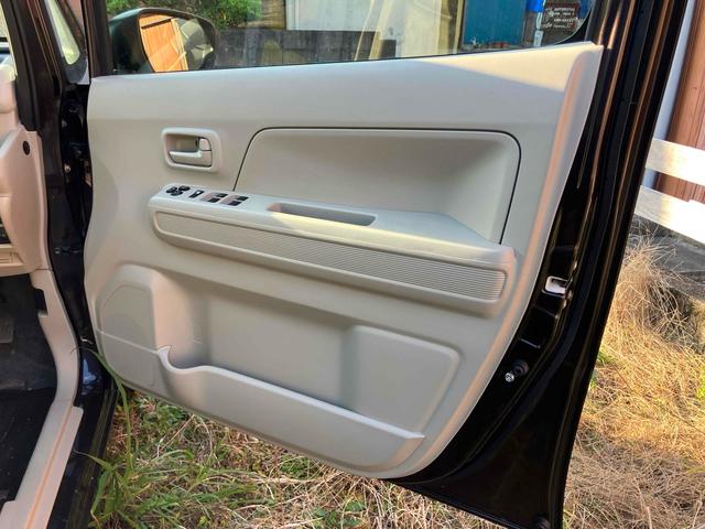 ワゴンＲ ハイブリッドＦＸ　キーレスエントリー　アイドリングストップ　電動格納ミラー　シートヒーター　ベンチシート　ＣＶＴ　盗難防止システム　ＡＢＳ　ＥＳＣ　ＣＤ　ミュージックプレイヤー接続可　衝突安全ボディ　エアコン（50枚目）