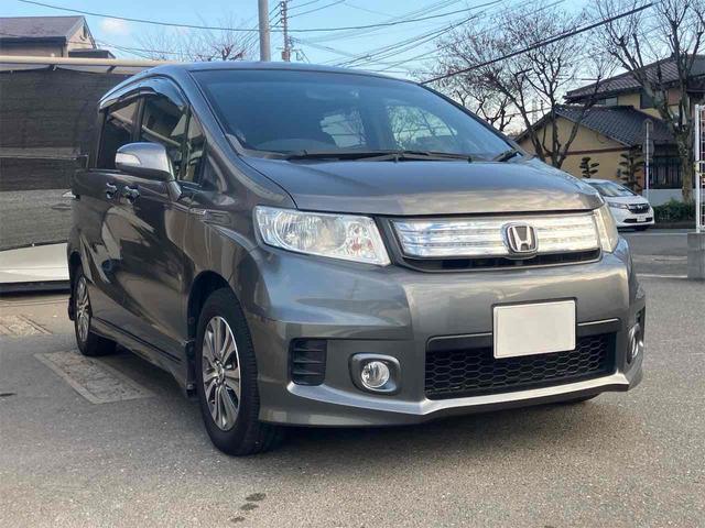 フリードスパイクハイブリッド ジャストセレクション　ハイブリッド　ドライブレコーダー　ＥＴＣ　バックカメラ　ナビ　ＴＶ　両側電動スライドドア　オートクルーズコントロール　ＨＩＤ　アイドリングストップ　電動格納ミラー　ＣＶＴ　衝突安全ボディ（15枚目）