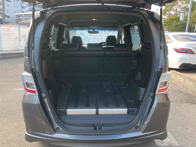 フリードスパイクハイブリッド ジャストセレクション　ハイブリッド　ドライブレコーダー　ＥＴＣ　バックカメラ　ナビ　ＴＶ　両側電動スライドドア　オートクルーズコントロール　ＨＩＤ　アイドリングストップ　電動格納ミラー　ＣＶＴ　衝突安全ボディ（24枚目）