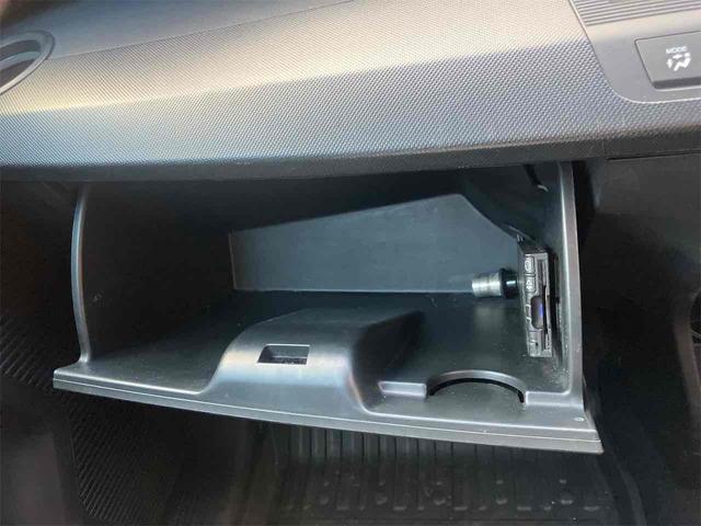 フリードスパイクハイブリッド ジャストセレクション　ハイブリッド　ドライブレコーダー　ＥＴＣ　バックカメラ　ナビ　ＴＶ　両側電動スライドドア　オートクルーズコントロール　ＨＩＤ　アイドリングストップ　電動格納ミラー　ＣＶＴ　衝突安全ボディ（41枚目）