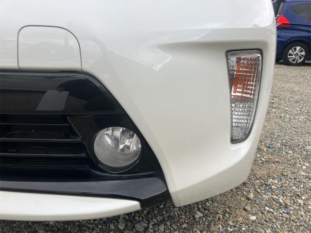 プリウス Ｓ　ドライブレコーダー　ＥＴＣ　バックカメラ　ナビ　ＴＶ　アルミホイール　オートライト　ＨＩＤ　ＣＶＴ　スマートキー　アイドリングストップ　電動格納ミラー　盗難防止システム　ＣＤ　ＤＶＤ再生　ＵＳＢ（30枚目）