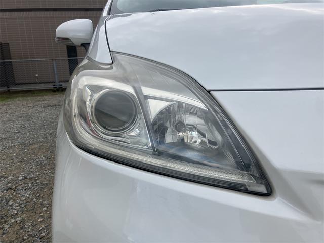 プリウス Ｓ　ドライブレコーダー　ＥＴＣ　バックカメラ　ナビ　ＴＶ　アルミホイール　オートライト　ＨＩＤ　ＣＶＴ　スマートキー　アイドリングストップ　電動格納ミラー　盗難防止システム　ＣＤ　ＤＶＤ再生　ＵＳＢ（31枚目）