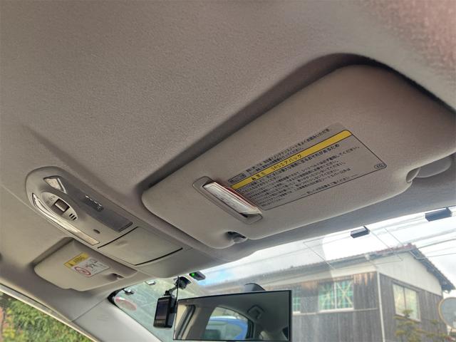 プリウス Ｓ　ドライブレコーダー　ＥＴＣ　バックカメラ　ナビ　ＴＶ　アルミホイール　オートライト　ＨＩＤ　ＣＶＴ　スマートキー　アイドリングストップ　電動格納ミラー　盗難防止システム　ＣＤ　ＤＶＤ再生　ＵＳＢ（50枚目）