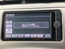 プリウス Ｓ　ドライブレコーダー　ＥＴＣ　バックカメラ　ナビ　ＴＶ　アルミホイール　オートライト　ＨＩＤ　ＣＶＴ　スマートキー　アイドリングストップ　電動格納ミラー　盗難防止システム　ＣＤ　ＤＶＤ再生　ＵＳＢ（5枚目）