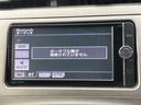 プリウス Ｓ　ドライブレコーダー　ＥＴＣ　バックカメラ　ナビ　ＴＶ　アルミホイール　オートライト　ＨＩＤ　ＣＶＴ　スマートキー　アイドリングストップ　電動格納ミラー　盗難防止システム　ＣＤ　ＤＶＤ再生　ＵＳＢ（6枚目）