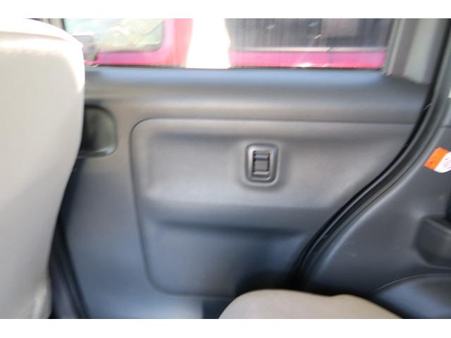 ムーヴキャンバス Ｘリミテッドメイクアップ　ＳＡＩＩ　両側電動スライドドア　ＥＴＣ　純正ナビ　フルセグ　バックモニター　トラクションコントロール　スマートキー　プッシュスタート　オートエアコン　ドライブレコーダー　電動格納ミラー（14枚目）