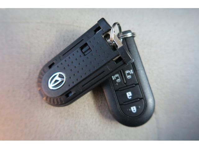 ムーヴキャンバス Ｘリミテッドメイクアップ　ＳＡＩＩ　両側電動スライドドア　ＥＴＣ　純正ナビ　フルセグ　バックモニター　トラクションコントロール　スマートキー　プッシュスタート　オートエアコン　ドライブレコーダー　電動格納ミラー（34枚目）