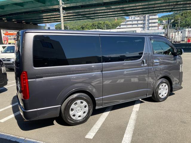ハイエースバン スーパーＧＬ　ダークプライムＩＩ　４ＷＤ・パワーバックドア・寒冷地仕様・トヨタセーフティセンス・ＬＥＤヘッドライト・プッシュスタート・トムスＬＥＤテールランプ・フロントスポイラー・オーバーフェンダー・クルコン・バックカメラ・ＳＤナビ（15枚目）