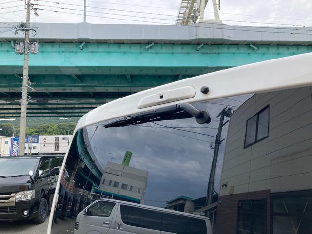 ハイエースバン スーパーＧＬ　ダークプライムＩＩ　４ＷＤ・６型・【リア修復歴】・クリアランスソナー・パノラミックビュー・デジタルインナーミラー・トヨタセーフティセンス・プッシュスタート・ＬＥＤヘッドライト・ＥＴＣ２．０・ＳＤナビ・前後ドラレコ（13枚目）