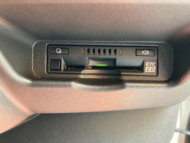 ハイエースバン スーパーＧＬ　ダークプライムＩＩ　４ＷＤ・６型・【リア修復歴】・クリアランスソナー・パノラミックビュー・デジタルインナーミラー・トヨタセーフティセンス・プッシュスタート・ＬＥＤヘッドライト・ＥＴＣ２．０・ＳＤナビ・前後ドラレコ（22枚目）