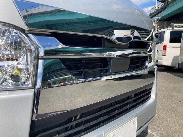 ハイエースバン ＤＸ　ＧＬパッケージ　４ＷＤ・６型・４ナンバー・９人乗・Ｗエアコン・ＬＥＤヘッドライト・トヨタセーフティセンス・ＬＥＤフォグライト・メッキ電格ミラー・アルミホイール・ＥＴＣ２．０・ＳＤナビ・フルセグ・バックカメラ・キーレス（5枚目）