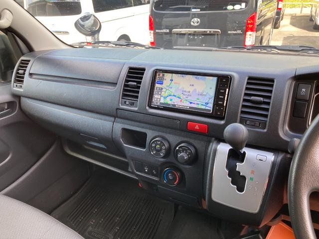 ハイエースバン ＤＸ　ＧＬパッケージ　４ＷＤ・６型・４ナンバー・９人乗・Ｗエアコン・ＬＥＤヘッドライト・トヨタセーフティセンス・ＬＥＤフォグライト・メッキ電格ミラー・アルミホイール・ＥＴＣ２．０・ＳＤナビ・フルセグ・バックカメラ・キーレス（22枚目）