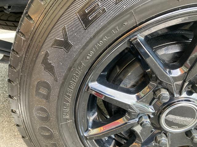 ＮＶ３５０キャラバンバン ロングプレミアムＧＸターボ　ディーゼルターボ・ＨＩＤヘッドライト・イエローフォグライト・リアスライド小窓・ルーフキャリア・社外１５インチアスミホイール・純正ＳＤナビ・フルセグ・バックカメラ・プッシュスタート・スマートキー（15枚目）