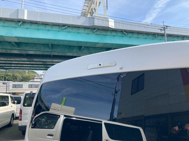 ハイエースバン ロングワイドスーパーGL ダークプライム2・6型・パワースライドドア・アルパインBIGX11・フリップダウンモニター・ベッドキット・ユーアイビークルスライドフロア・デジタルインナーミラー・パノラミックビュー・クリアランスソナー(17枚目)