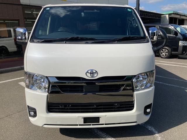 ハイエースバン スーパーＧＬ　ダークプライムＩＩ　７型・両側パワースライド・新品ベッドキット・トヨタセーフティセンス・クリアランスソナー・デジタルインナーミラー・パノラミックビュー・ベアロックバイソンアルミホイール・ＳＤナビ・バックカメラ（2枚目）