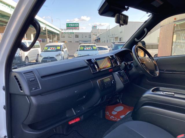 ハイエースバン スーパーＧＬ　ダークプライムＩＩ　７型・両側パワースライド・新品ベッドキット・トヨタセーフティセンス・クリアランスソナー・デジタルインナーミラー・パノラミックビュー・ベアロックバイソンアルミホイール・ＳＤナビ・バックカメラ（39枚目）