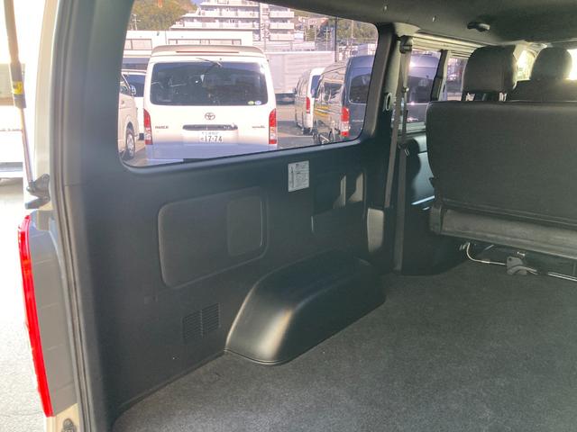 ハイエースバン スーパーＧＬ　ダークプライムＩＩ　６型・クリアランスソナー・トヨタセーフティセンス・ＬＥＤヘッドライト・プッシュスタート・ＬＥＤフォグライト・リアスライド小窓・シートカバー・ＥＴＣ２．０・ＳＤナビ・フルセグ・バックカメラ・前後ドラレコ（46枚目）