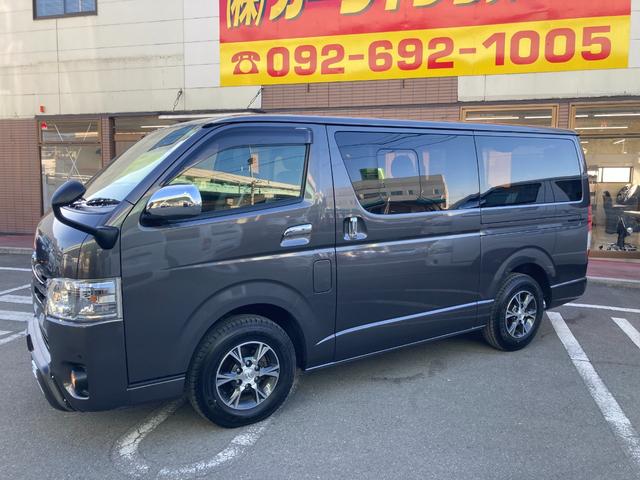 ハイエースバン スーパーＧＬ　ダークプライムＩＩ　トヨタセーフティセンス・ＬＥＤヘッドライト・プッシュスタート・モデリスタカーゴライト・コーナーセンサー・純正アルミホイール・ＥＴＣ２．０・ＳＤナビ・バックカメラ・Ｗエアバック・１００Ｖ電源・ドラレコ（9枚目）