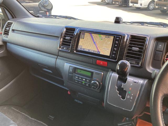 ハイエースバン スーパーＧＬ　ダークプライムＩＩ　トヨタセーフティセンス・ＬＥＤヘッドライト・プッシュスタート・モデリスタカーゴライト・コーナーセンサー・純正アルミホイール・ＥＴＣ２．０・ＳＤナビ・バックカメラ・Ｗエアバック・１００Ｖ電源・ドラレコ（23枚目）