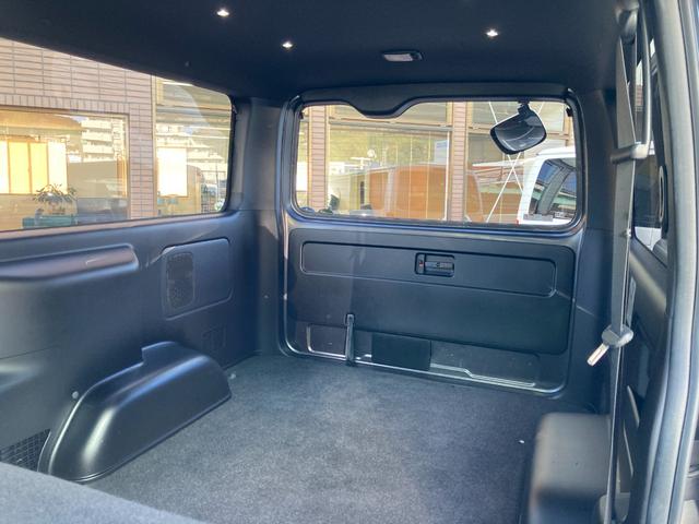 ハイエースバン スーパーＧＬ　ダークプライムＩＩ　トヨタセーフティセンス・ＬＥＤヘッドライト・プッシュスタート・モデリスタカーゴライト・コーナーセンサー・純正アルミホイール・ＥＴＣ２．０・ＳＤナビ・バックカメラ・Ｗエアバック・１００Ｖ電源・ドラレコ（43枚目）