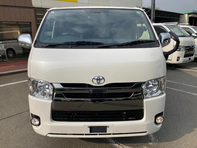 ハイエースバン スーパーＧＬ　ダークプライムＩＩ　４ＷＤ・５型・トヨタセーフティセンス・ＬＥＤヘッドライト・プッシュスタート・リアスライド小窓・ＥＴＣ・ＳＤナビ・フルセグ・バックカメラ・Ｗエアバック・１００Ｖ電源・ドライブレコーダー・スマートキー×２（2枚目）