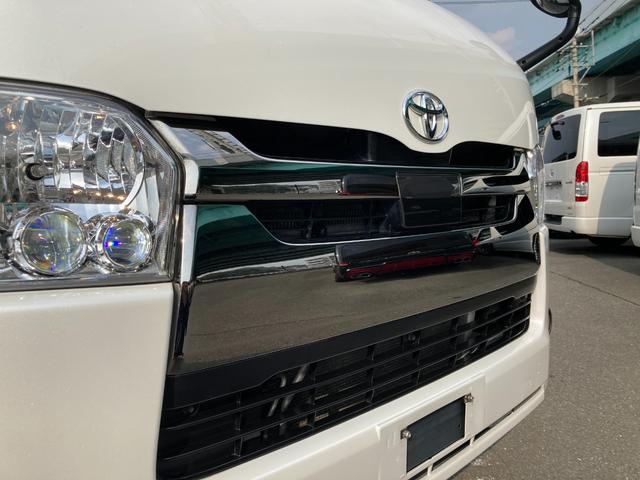 ハイエースバン スーパーＧＬ　ダークプライムＩＩ　４ＷＤ・５型・トヨタセーフティセンス・ＬＥＤヘッドライト・プッシュスタート・リアスライド小窓・ＥＴＣ・ＳＤナビ・フルセグ・バックカメラ・Ｗエアバック・１００Ｖ電源・ドライブレコーダー・スマートキー×２（5枚目）