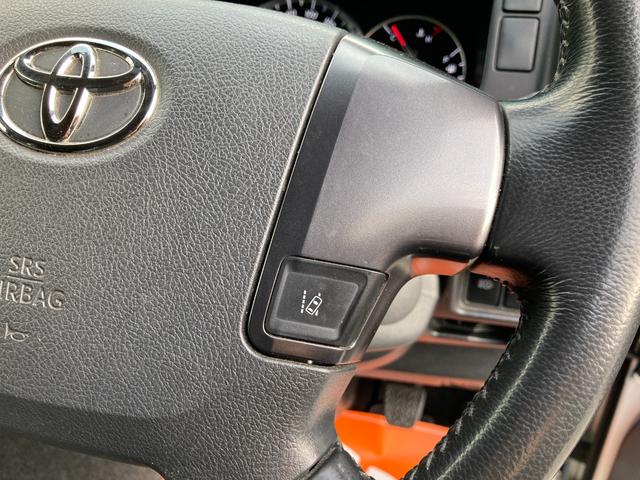 ハイエースバン スーパーＧＬ　ダークプライムＩＩ　４ＷＤ・５型・トヨタセーフティセンス・ＬＥＤヘッドライト・プッシュスタート・リアスライド小窓・ＥＴＣ・ＳＤナビ・フルセグ・バックカメラ・Ｗエアバック・１００Ｖ電源・ドライブレコーダー・スマートキー×２（28枚目）