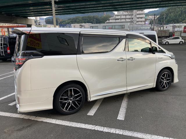 ヴェルファイアハイブリッド ZR Gエディション モデリスタフルエアロ・パワースライド・パワーバックドア・JBLサウンド・19インチAW・衝突軽減ブレーキ・クリアランスソナー・パノラミックビュー・フリップダウンモニター・シーケンシャルウィンカー(14枚目)