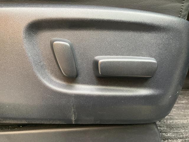 ヴェルファイアハイブリッド ZR Gエディション モデリスタフルエアロ・パワースライド・パワーバックドア・JBLサウンド・19インチAW・衝突軽減ブレーキ・クリアランスソナー・パノラミックビュー・フリップダウンモニター・シーケンシャルウィンカー(19枚目)