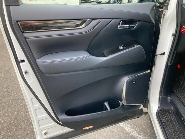 ヴェルファイアハイブリッド ZR Gエディション モデリスタフルエアロ・パワースライド・パワーバックドア・JBLサウンド・19インチAW・衝突軽減ブレーキ・クリアランスソナー・パノラミックビュー・フリップダウンモニター・シーケンシャルウィンカー(36枚目)