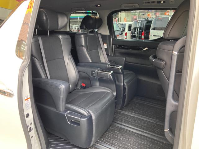 ヴェルファイアハイブリッド ZR Gエディション モデリスタフルエアロ・パワースライド・パワーバックドア・JBLサウンド・19インチAW・衝突軽減ブレーキ・クリアランスソナー・パノラミックビュー・フリップダウンモニター・シーケンシャルウィンカー(48枚目)