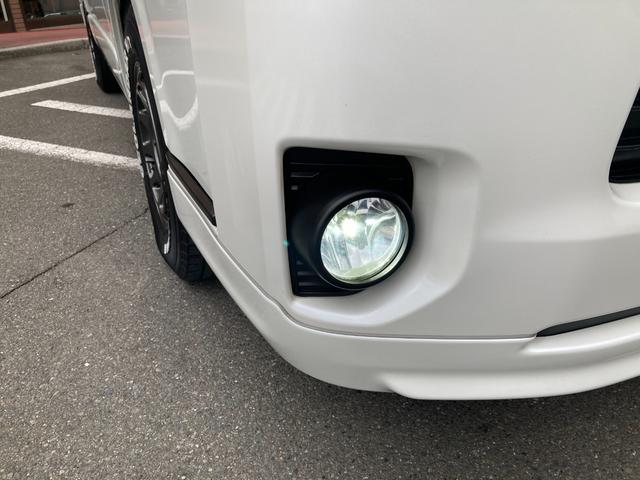 ハイエースバン スーパーＧＬ　ダークプライムＩＩ　５型・トヨタセーフティセンス・ＬＥＤヘッドライト・プッシュスタート・ＬＥＤフォグライト・フロントスポイラー・アルミホイール・ホワイトレター・シートカバー・ＥＴＣ・ＳＤナビ・バックカメラ・ドラレコ（5枚目）