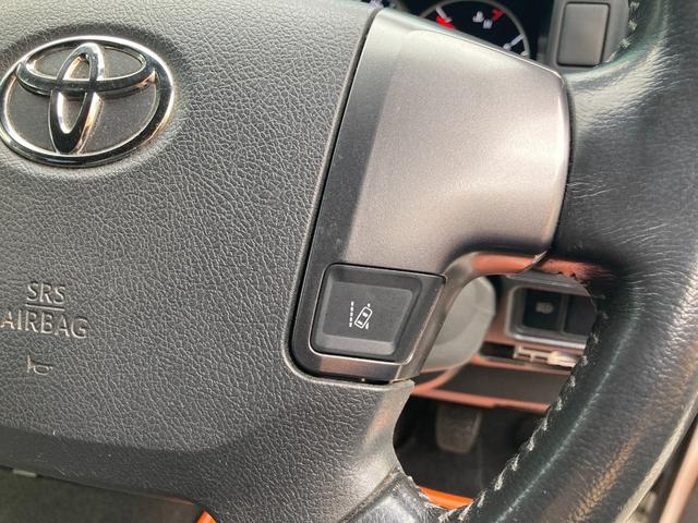 ハイエースバン スーパーＧＬ　ダークプライムＩＩ　５型・トヨタセーフティセンス・ＬＥＤヘッドライト・プッシュスタート・ＬＥＤフォグライト・フロントスポイラー・アルミホイール・ホワイトレター・シートカバー・ＥＴＣ・ＳＤナビ・バックカメラ・ドラレコ（31枚目）