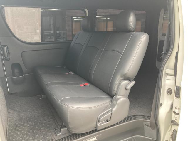 ハイエースバン スーパーＧＬ　ダークプライムＩＩ　５型・トヨタセーフティセンス・ＬＥＤヘッドライト・プッシュスタート・ＬＥＤフォグライト・フロントスポイラー・アルミホイール・ホワイトレター・シートカバー・ＥＴＣ・ＳＤナビ・バックカメラ・ドラレコ（38枚目）