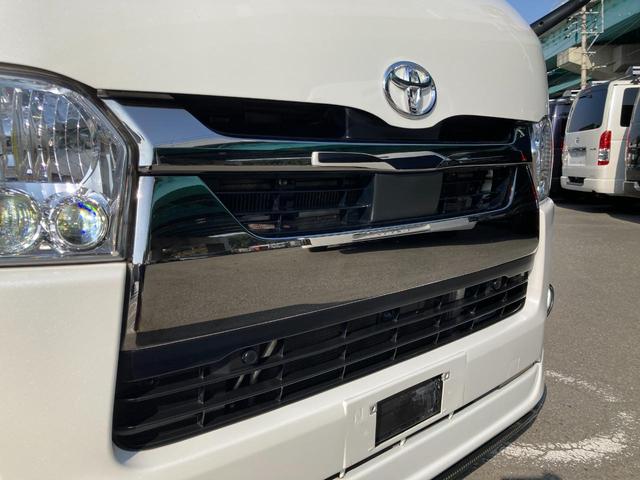 ハイエースバン スーパーGL ダークプライムII 6型・アルパインBIGX11・ESSEXフルエアロ・クリアランスソナー・デジタルインナーミラー型前後ドラレコ・LEDヘッドライト・プッシュスタート・荷室コンパネ・クッションフロアシート・100V電源(8枚目)