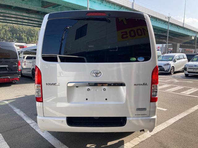 ハイエースバン スーパーGL ダークプライムII 6型・アルパインBIGX11・ESSEXフルエアロ・クリアランスソナー・デジタルインナーミラー型前後ドラレコ・LEDヘッドライト・プッシュスタート・荷室コンパネ・クッションフロアシート・100V電源(15枚目)