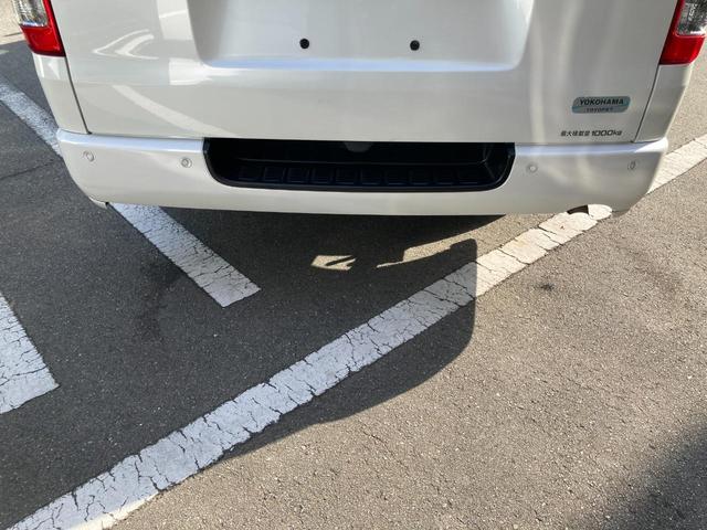 ハイエースバン スーパーGL ダークプライムII 6型・アルパインBIGX11・ESSEXフルエアロ・クリアランスソナー・デジタルインナーミラー型前後ドラレコ・LEDヘッドライト・プッシュスタート・荷室コンパネ・クッションフロアシート・100V電源(16枚目)