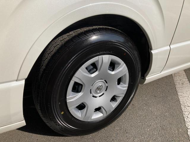 ハイエースバン スーパーGL ダークプライムII 6型・アルパインBIGX11・ESSEXフルエアロ・クリアランスソナー・デジタルインナーミラー型前後ドラレコ・LEDヘッドライト・プッシュスタート・荷室コンパネ・クッションフロアシート・100V電源(21枚目)