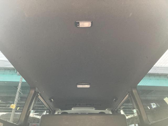 ハイエースバン スーパーGL ダークプライムII 6型・アルパインBIGX11・ESSEXフルエアロ・クリアランスソナー・デジタルインナーミラー型前後ドラレコ・LEDヘッドライト・プッシュスタート・荷室コンパネ・クッションフロアシート・100V電源(56枚目)