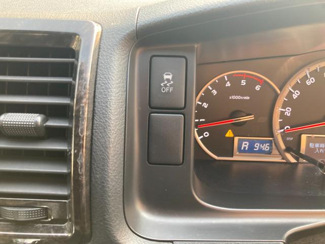 ハイエースバン スーパーGL ダークプライム 5型・トヨタセーフティセンス・LEDヘッドライト・プッシュスタート・ETC2.0・純正SDナビ・フルセグ・バックカメラ・Wエアバック・100V電源・スマートキー・プリクラッシュセーフティ(25枚目)