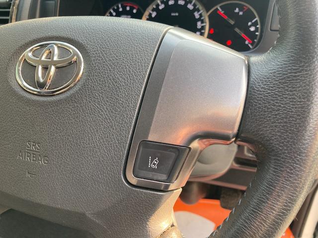 ハイエースバン スーパーGL ダークプライム 5型・トヨタセーフティセンス・LEDヘッドライト・プッシュスタート・ETC2.0・純正SDナビ・フルセグ・バックカメラ・Wエアバック・100V電源・スマートキー・プリクラッシュセーフティ(27枚目)