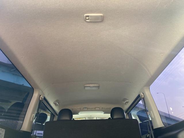 ハイエースバン スーパーGL ダークプライム 5型・トヨタセーフティセンス・LEDヘッドライト・プッシュスタート・ETC2.0・純正SDナビ・フルセグ・バックカメラ・Wエアバック・100V電源・スマートキー・プリクラッシュセーフティ(43枚目)