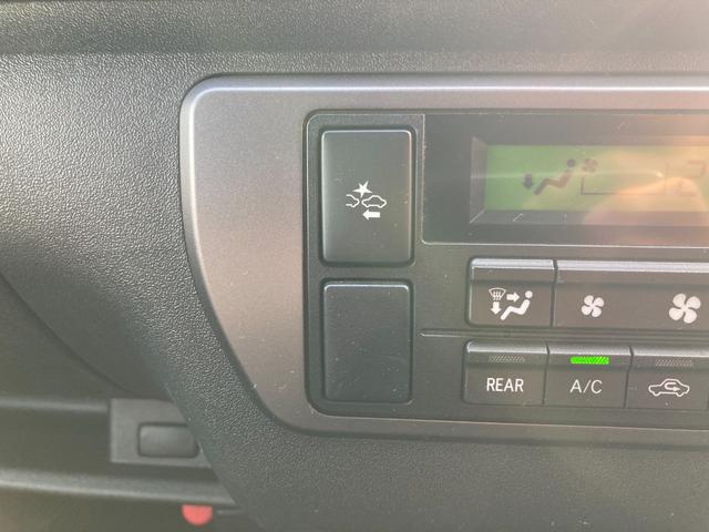 ハイエースバン スーパーGL ダークプライムII 5型・両側パワースライドドア・トヨタセーフティセンス・LEDヘッドライト・プッシュスタート・ETC・純正SDナビ・フルセグ・バックカメラ・Wエアバック・スマートキー×2・プリクラッシュセーフティ(25枚目)