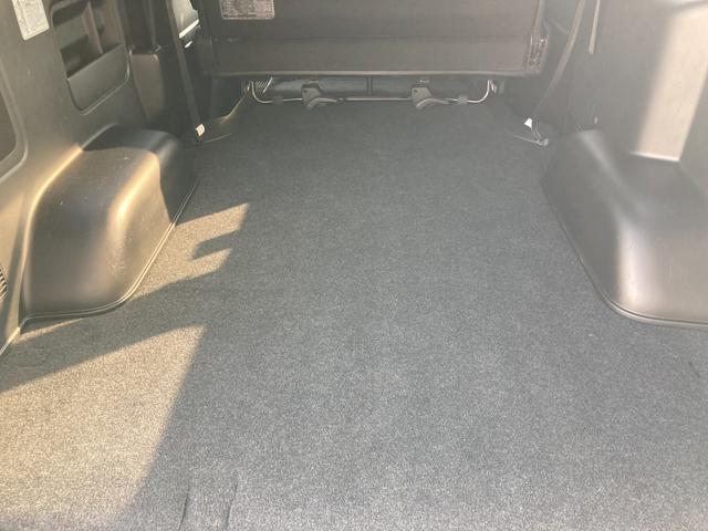 ハイエースバン スーパーGL ダークプライムII 5型・両側パワースライドドア・トヨタセーフティセンス・LEDヘッドライト・プッシュスタート・ETC・純正SDナビ・フルセグ・バックカメラ・Wエアバック・スマートキー×2・プリクラッシュセーフティ(41枚目)