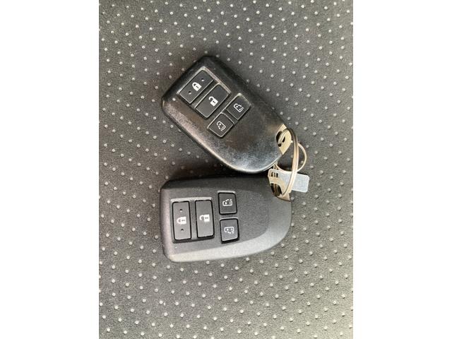 ハイエースバン スーパーGL ダークプライムII 5型・両側パワースライドドア・トヨタセーフティセンス・LEDヘッドライト・プッシュスタート・ETC・純正SDナビ・フルセグ・バックカメラ・Wエアバック・スマートキー×2・プリクラッシュセーフティ(44枚目)