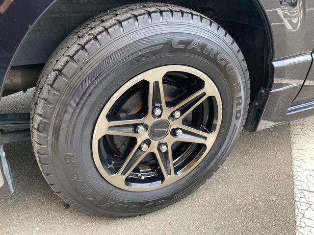 ハイエースバン スーパーGL ダークプライムII 5型・モデリスタフルエアロ・アルパインBIGX11・ルーフスポイラー・アルミホイール・トヨタセーフティセンス・LEDヘッドライト・プッシュスタート・ドライブレコーダー・インテリアパネル・ウーファー(16枚目)