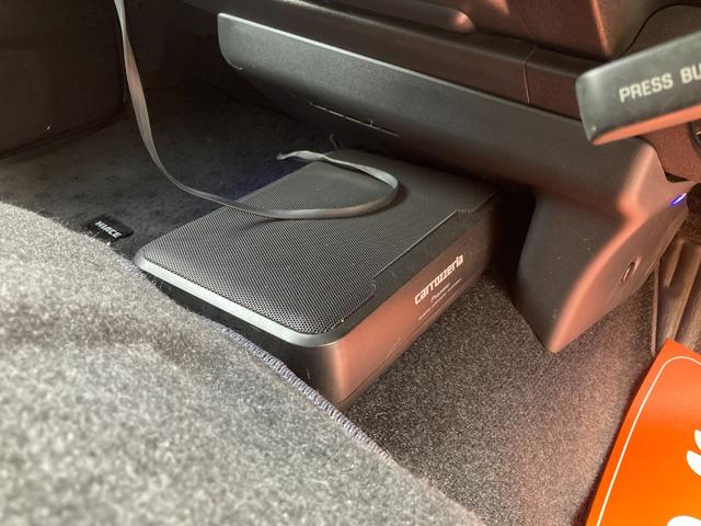 ハイエースバン スーパーGL ダークプライムII 5型・モデリスタフルエアロ・アルパインBIGX11・ルーフスポイラー・アルミホイール・トヨタセーフティセンス・LEDヘッドライト・プッシュスタート・ドライブレコーダー・インテリアパネル・ウーファー(34枚目)